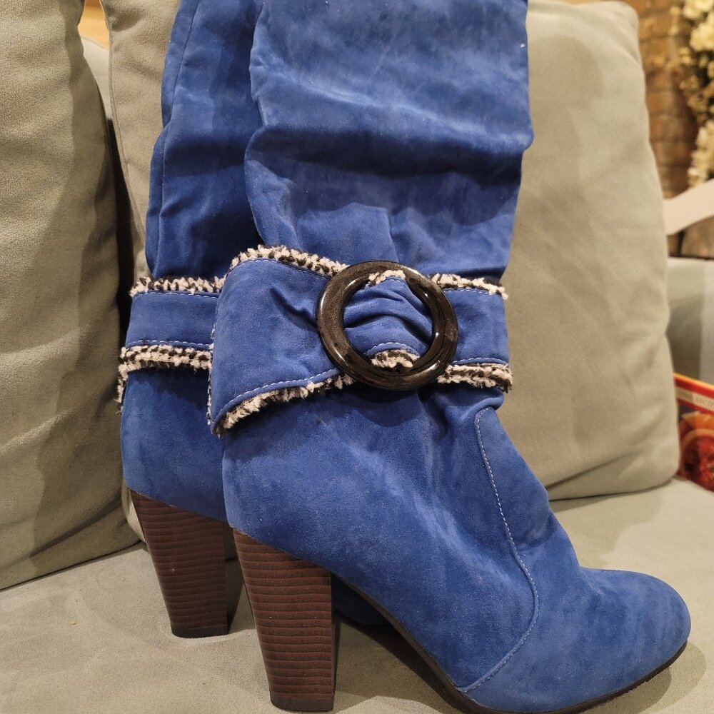 Cute blue/buckle Accent knee high boots